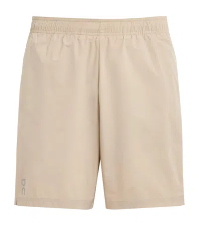 On 7" Core Shorts In Multi