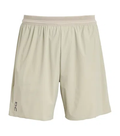 On 7'' Performance Shorts In Gold
