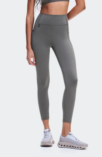 On 7\/8 Train High Waist Pocket Leggings In Brown