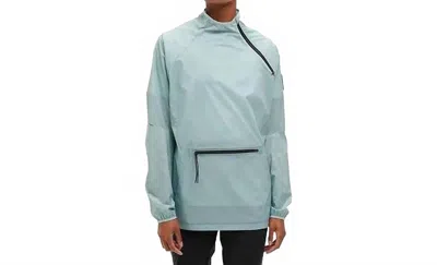On Active Jacket In Sea In Blue