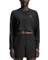 On Active Lg Sleeve Crop Top In Black