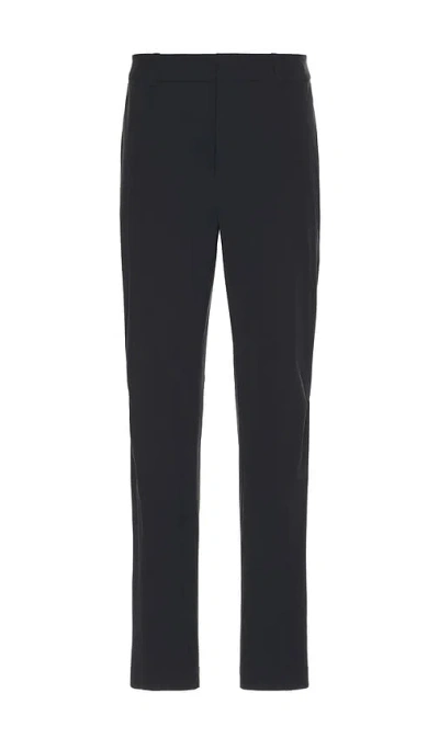 On All-day Classic Pants In Black