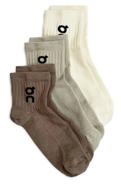 On Assorted 3-pack Logo Quarter Socks In Multi