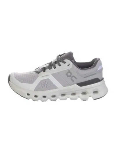 Pre-owned On Athletic Sneakers In White