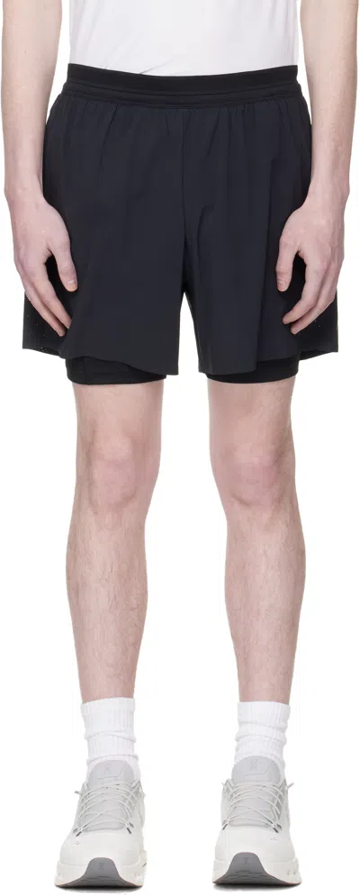On Black 5 Performance 2/1 Shorts