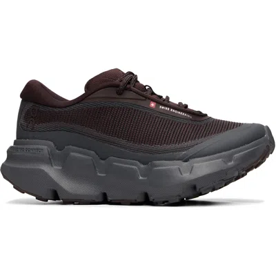 ON BURGUNDY & BLACK CLOUDSOMA HIKE SNEAKERS