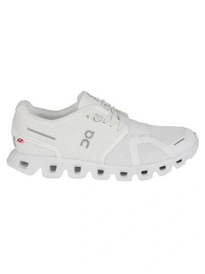 On Cloud 5 Sneakers In Undyed/white/white