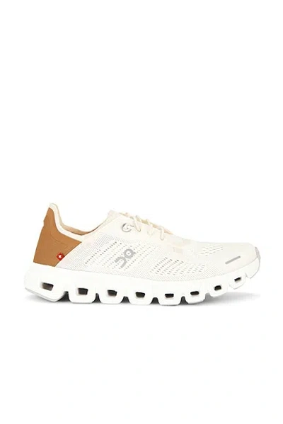 ON CLOUD 6 COAST SNEAKER