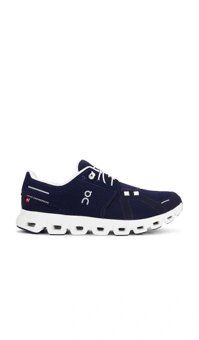 On Cloud 6 Sneaker In Midnight & White