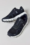 On Cloud 6 Sneakers Black White In Black/white