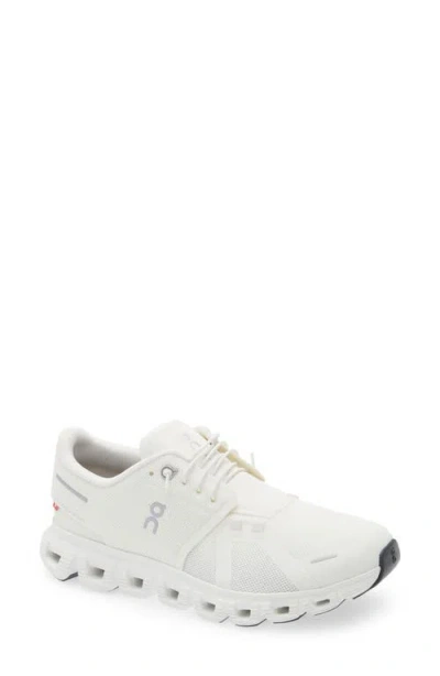 On Cloud 6 Sneaker In White