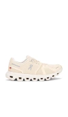 On Cloud 6 Panelled Mesh Sneakers In Yellow