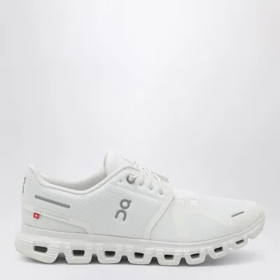 On Cloud 6 Sneakers In White