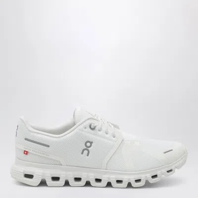 ON ON CLOUD 6 SNEAKERS IN WHITE