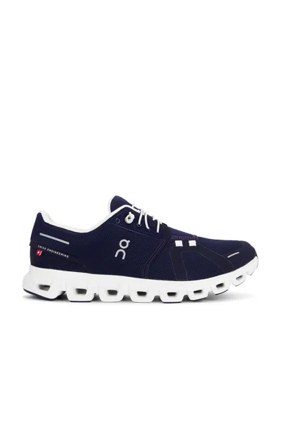 ON CLOUD 6 SNEAKERS