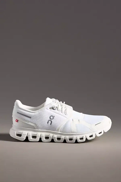 ON CLOUD 6 SNEAKERS