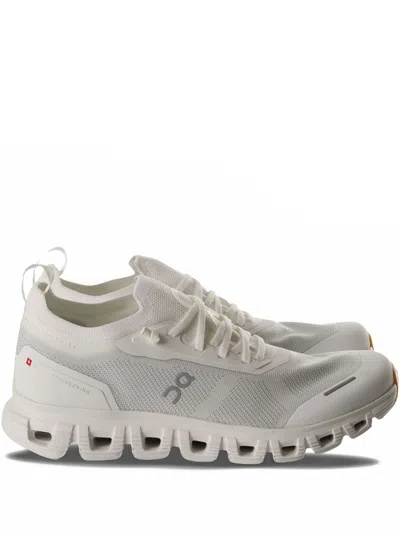 On Cloud 6 Versa Sneakers In White