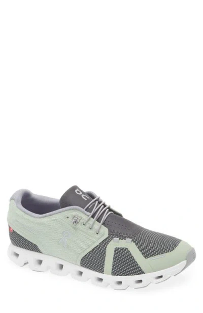 On Cloud 6 Waterproof Sneaker