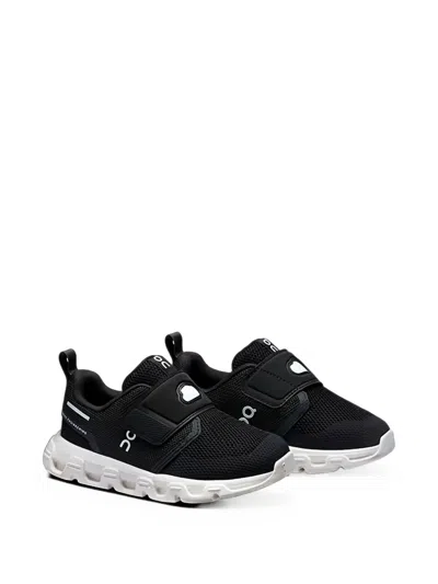 ON CLOUD DASH TD TOUCH-STRAP SNEAKERS