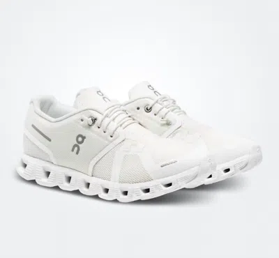 On Cloud Women's Cloud 5 Shoes In Undyed White/white In Multi