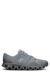 On Cloud X 3 Training Shoe In Mist/rock