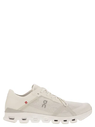 On Cloud X 4 - Sneakers In White