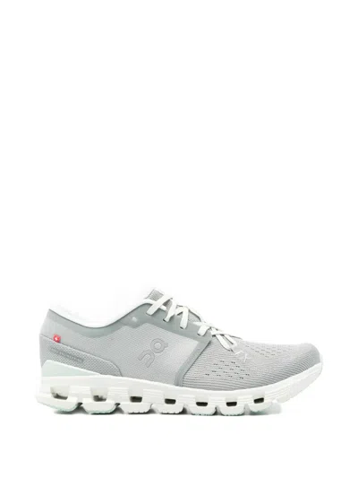 On Cloud X 4 Sneakers In Gray