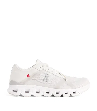 ON ON CLOUD X 4 TRAINERS