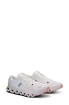 On Cloud X 4 Training Shoe In Ivory/ Sand