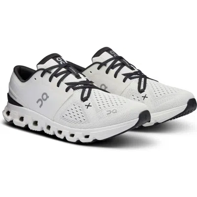 On Cloud X 3 Training Shoe In Ivory/black