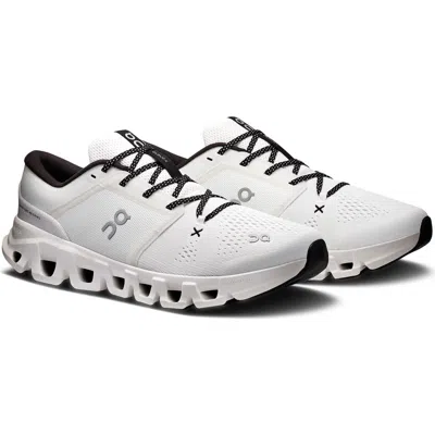 ON ON CLOUD X 5 TRAINING SHOE