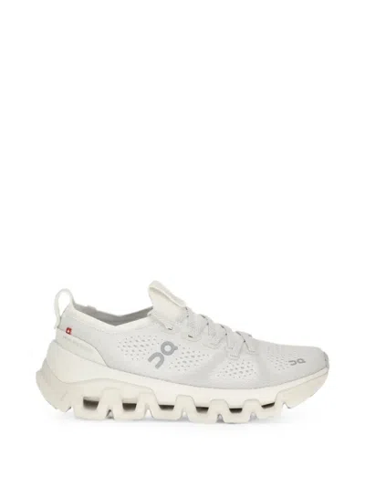 On Cloud X Tempo Sneakers In White
