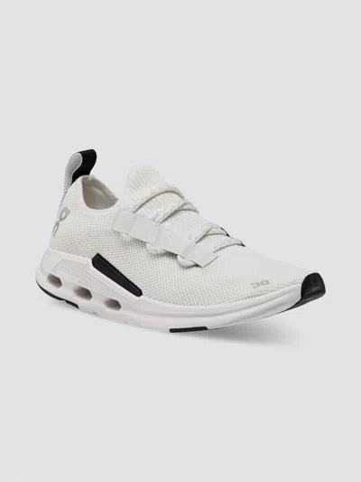 On Cloudeasy In Undyed-white | Black