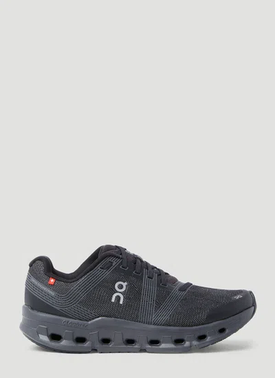 On Cloudgo Trainers In Black
