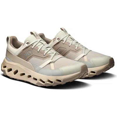 On Cloudhoriz Hiking Shoe In White