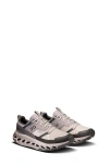 On Cloudhoriz Waterproof Hiking Shoe In Desert/thorn