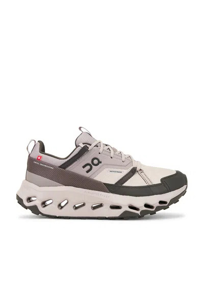 On Cloudhoriz Waterproof Sneakers Women In Neutral