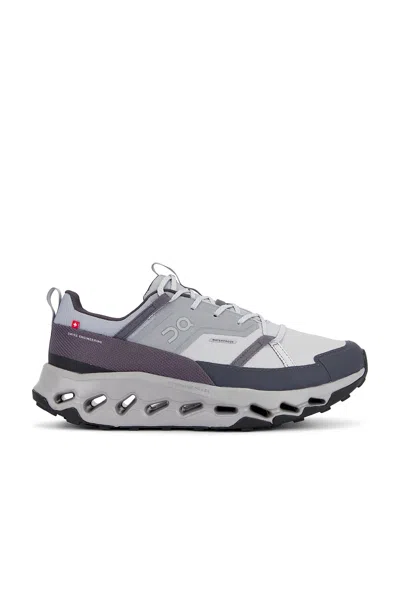 On Cloudhoriz Wp Sneakers In Glacier & Alloy