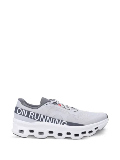 On Running Sneakers Men Color White In Black