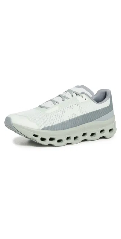 On Running Refined Maximalist Sneaker For Everyday Comfort In Multi