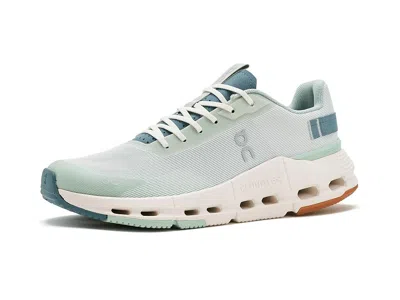 On Cloudnova Form 2 In Green