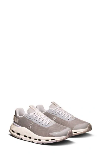 On Cloudnova Form 2 Sneaker