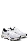 On Cloudpulse Training Shoe In Black