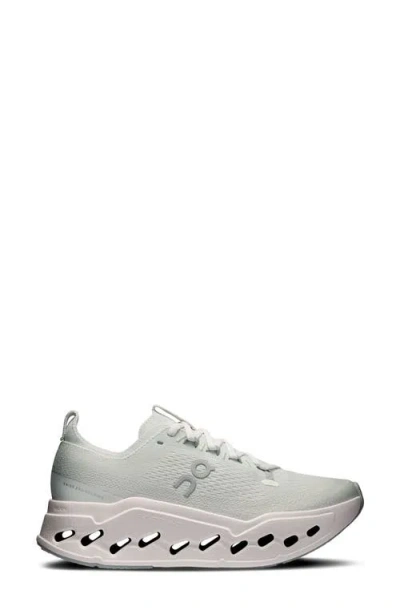 ON ON CLOUDSURFER MAX RUNNING SNEAKER