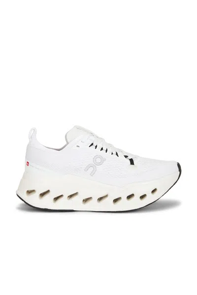 ON CLOUDSURFER MAX SNEAKER