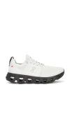 On Swift Cloud 4 Sneakers In White