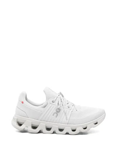 ON CLOUDSWIFT 4 SNEAKERS
