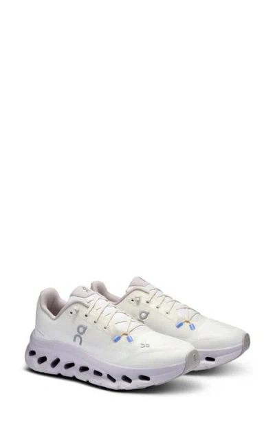 On Cloudtilt Athletic Sneaker In Sand/lavender