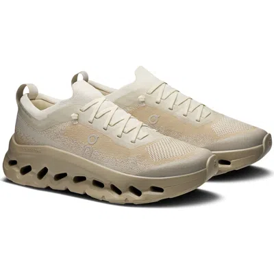 On Taupe Cloudtilt Mo Sneakers In Neutral