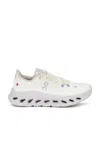 On Cloudtilt Athletic Sneaker In White